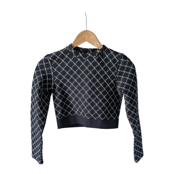 Noli Tops - Noli Black Logo Print Cropped Long Sleeve Athletic Top Size Medium